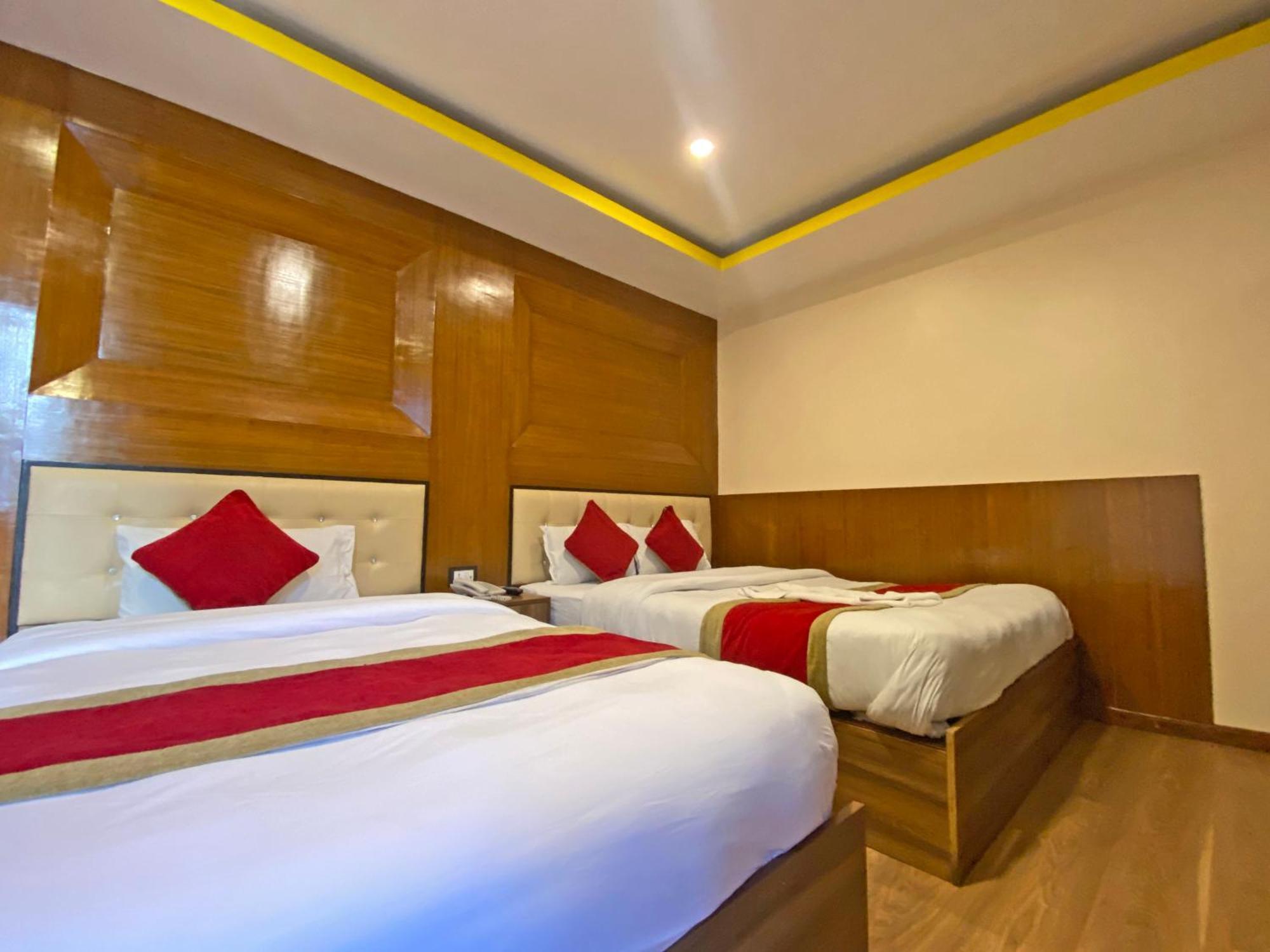 Hotel Airport Holiday Kathmandu Exterior foto