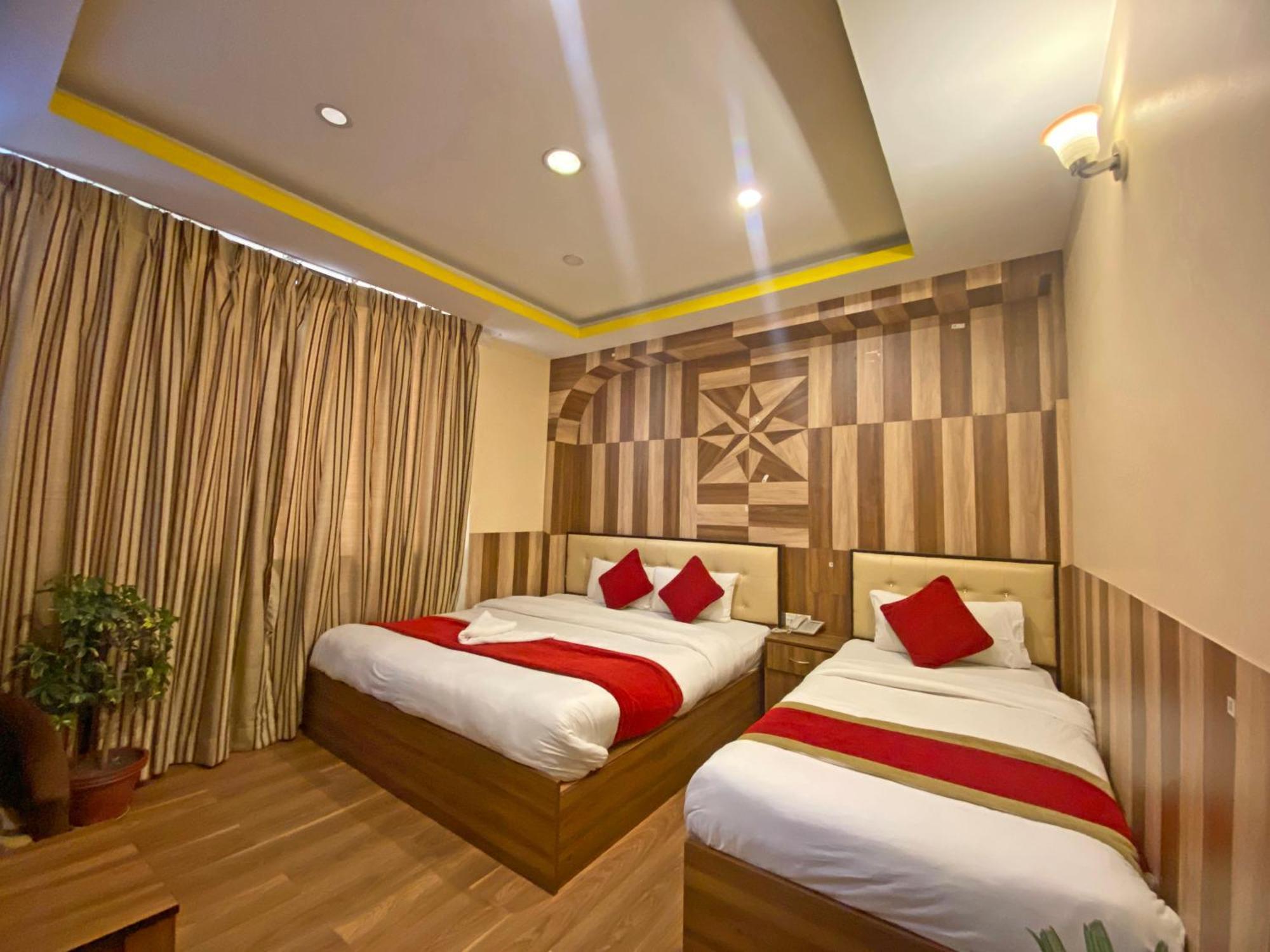 Hotel Airport Holiday Kathmandu Exterior foto