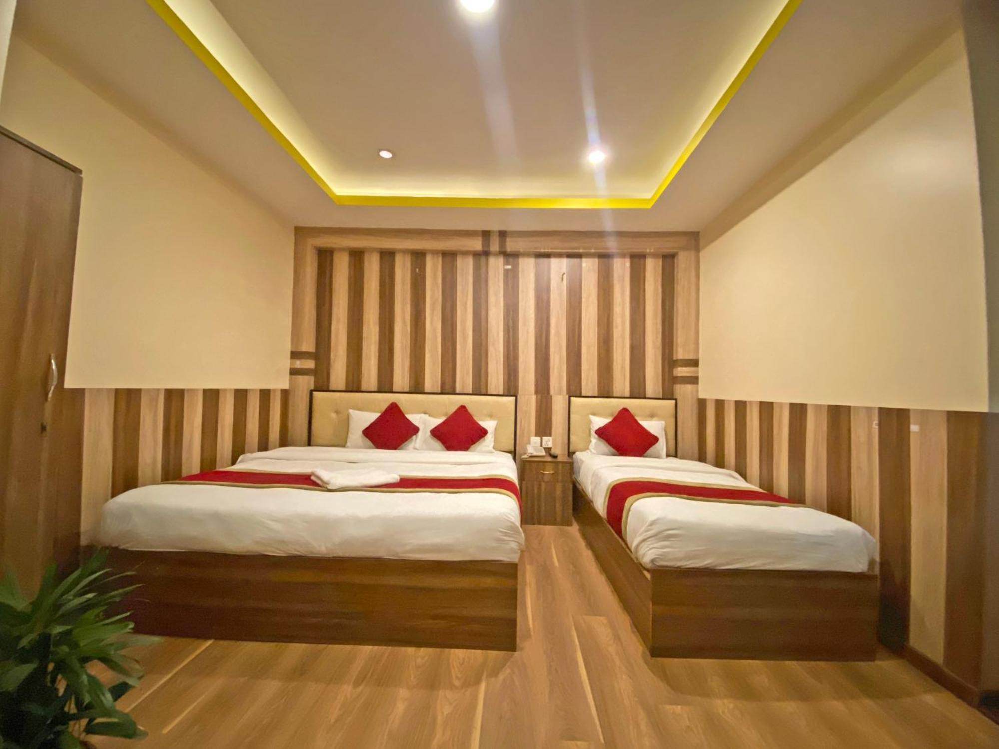 Hotel Airport Holiday Kathmandu Exterior foto